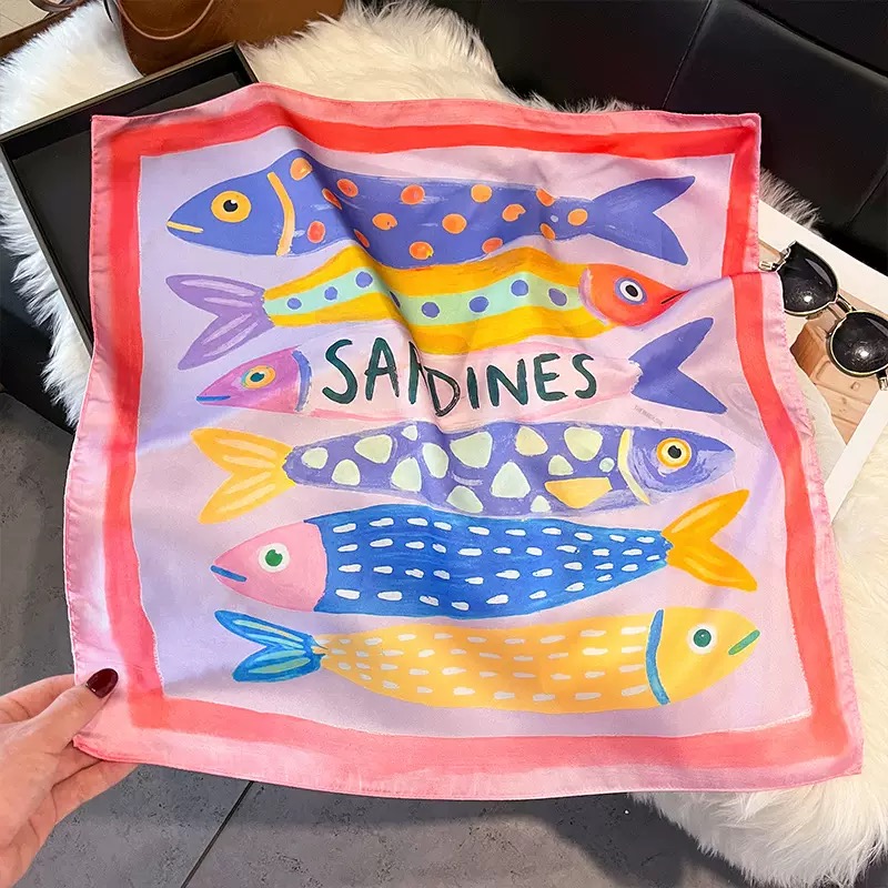 Fashion Fish Pattern Square Si - огляд і ціна Silk Neck Scarf